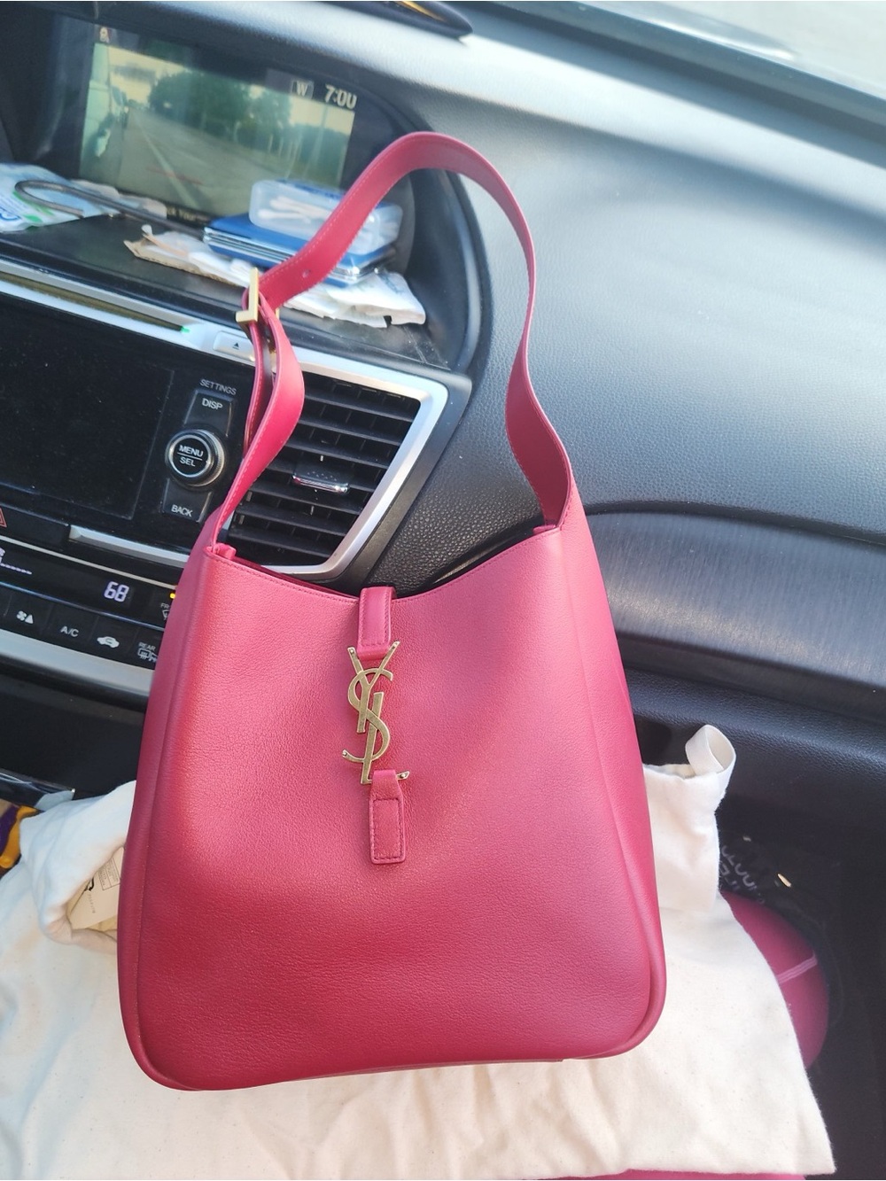 Le 5 A 7 small shoulder bag smooth supply leather cherry jam - Picture 6 of 6